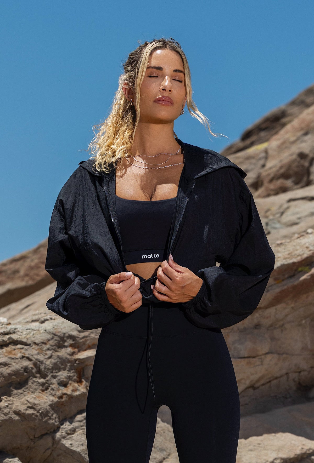 Sheer Form Cropped Pullover Windbreaker - Black