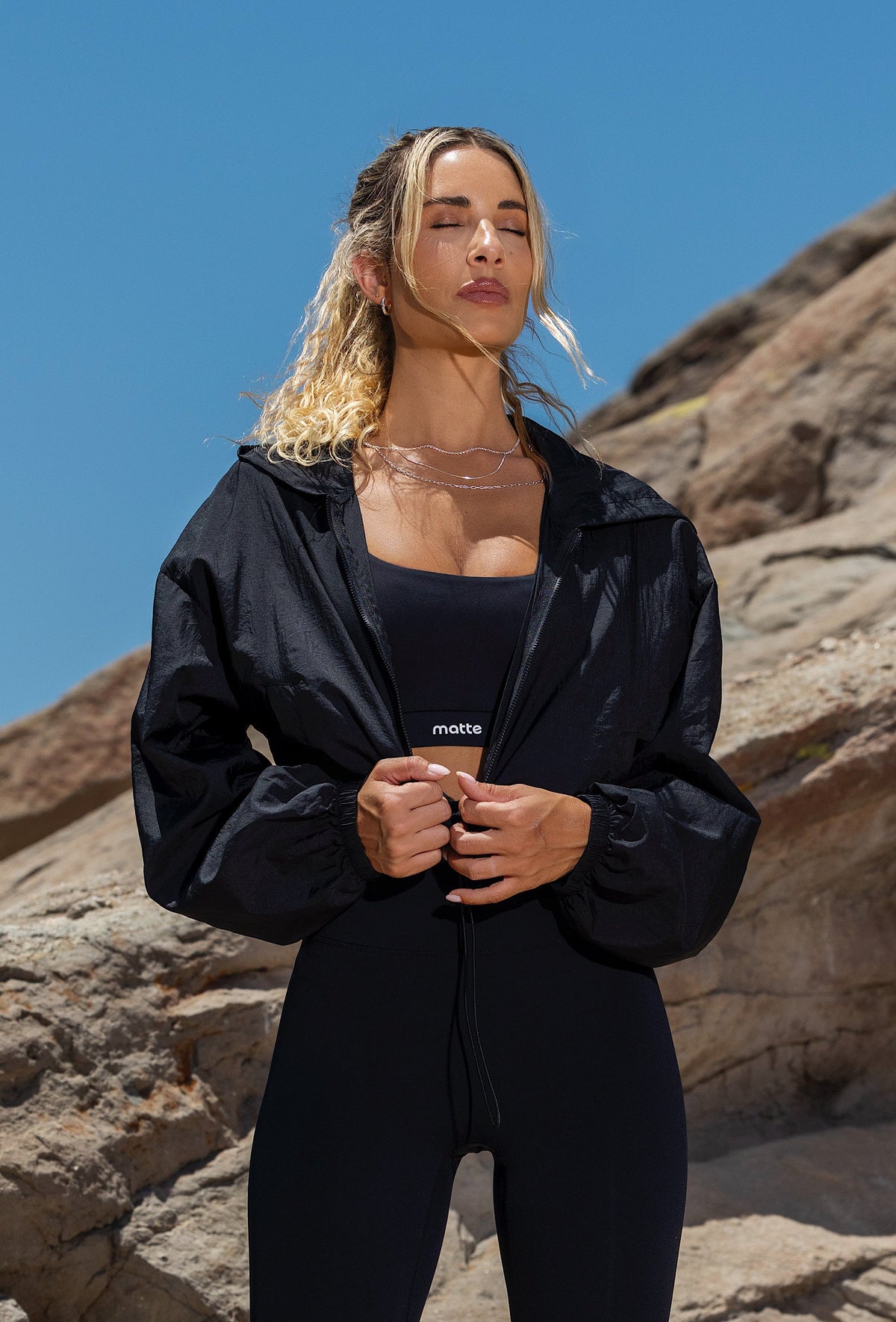 Sheer Form Cropped Pullover Windbreaker - Black