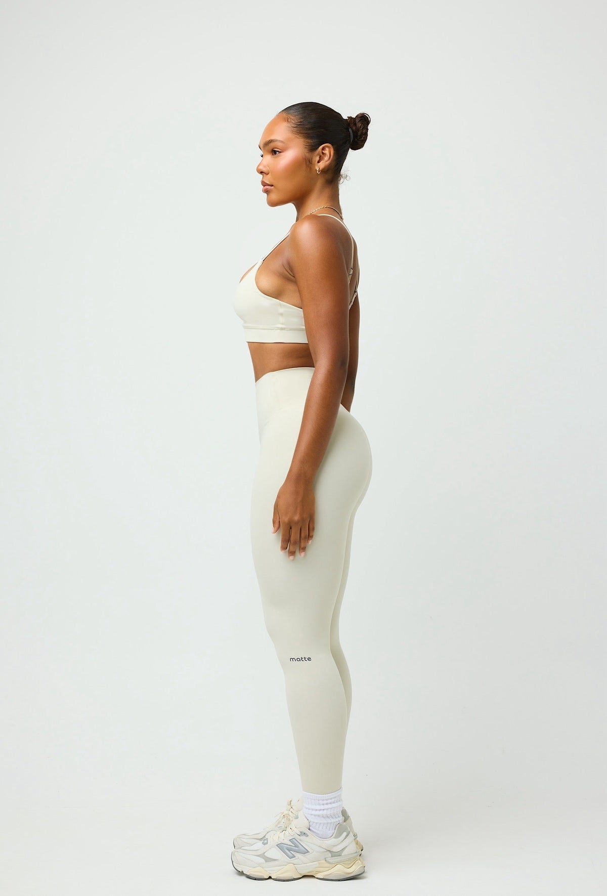 Essential Legging - Vanilla