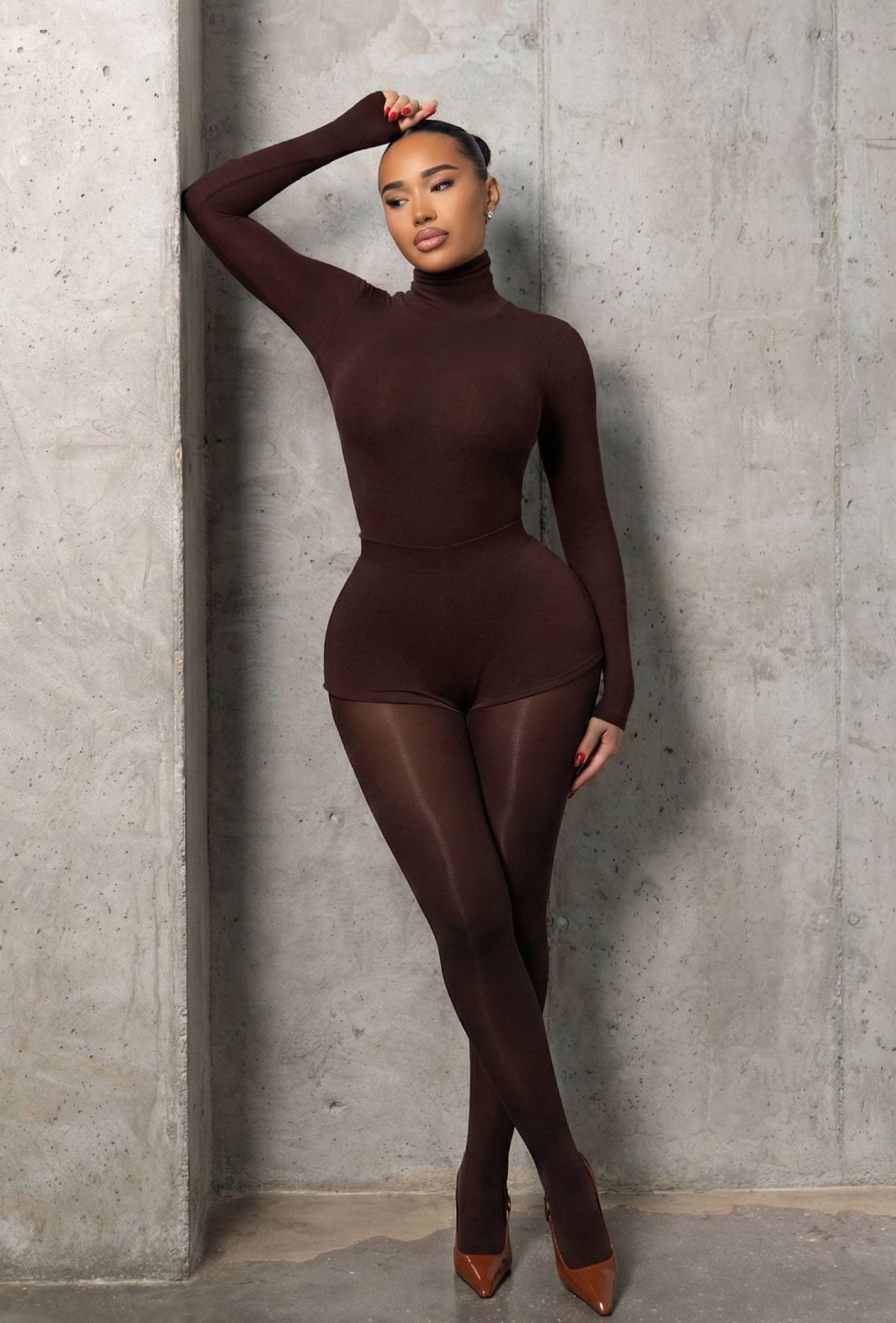Matte Basix Sculpt Hot Pants - Chocolate